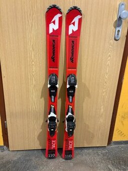 Dětské lyže Nordica Dobermann 110cm + hůlky 95cm