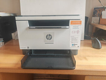 ČB laserová tiskárna HP - 1