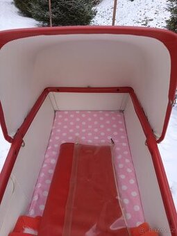 Retro kočárek Liberta