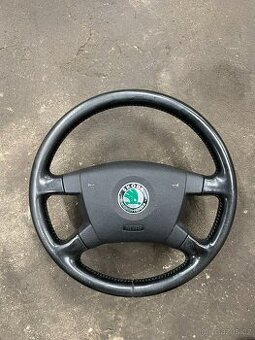 Škoda Fabia kožený volant