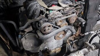 Subaru EZ30R motor vcetne automatu