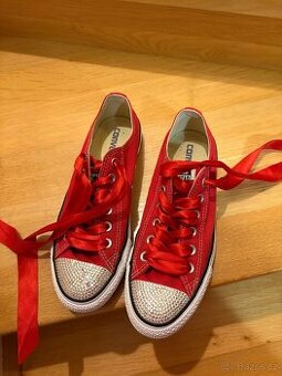 Converse Crystal Red
