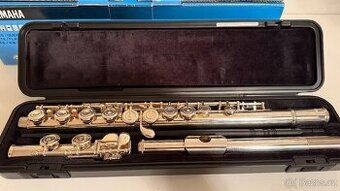 Yamaha YFL 212 příčná flétna