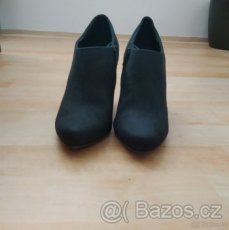 Dámské kotníkové boty