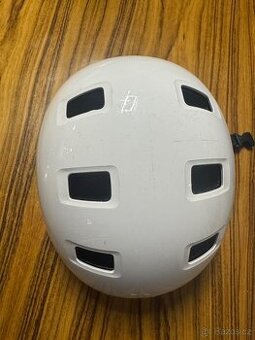 Dětská lyžařská helma