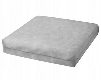 Nové náhradní polštáře do pohovky, produkty Ikea Karhult a M