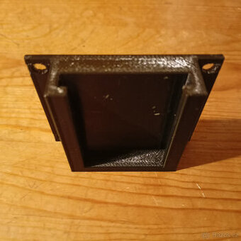 Držák na baterie Hecht