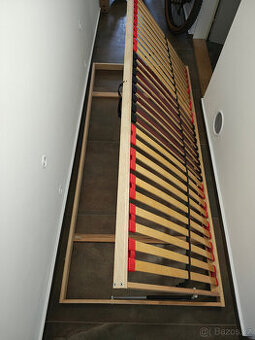 Lamelový rošt výklopný