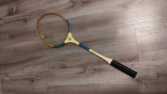 Badmintonová raketa Artis Viktoria