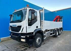IVECO Trakker 410 6x4 - valník s hydraulickou rukou FASSI