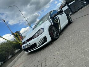 Volkswagen Golf GTi 325hp oettinger