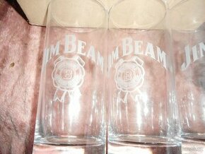sklo vysoké Jim Beam