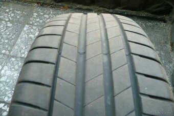 Dvě letní pneu Bridgestone 225/55 R18