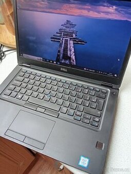 Notebook Dell velmi pěkný stav