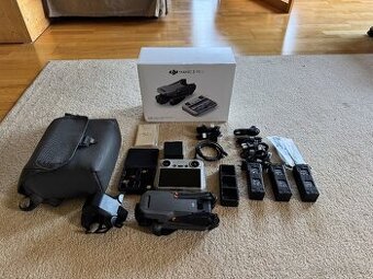 DJI Mavic 3 Pro Fly More Combo