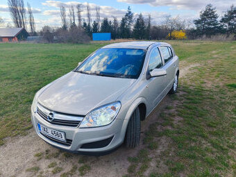 Opel Astra H 1.4 66kW benzín, 2008