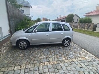 Přední nárazník Meriva A