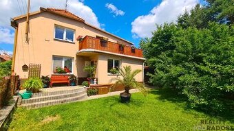 Prodej rodinného domu 5+1 v Rozstání se zahradou