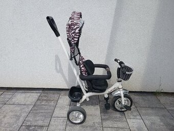 Dětská tříkolka s vodící tyčí