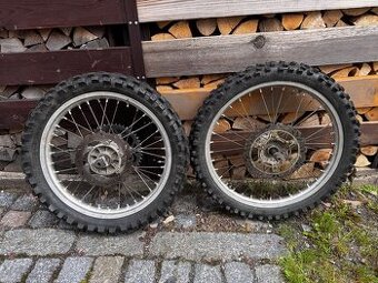 Kola Suzuki RM 250 1998