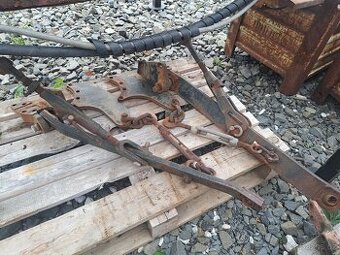 Zetor 7211. 7711. 7245. 7745. ramena hydrauliky