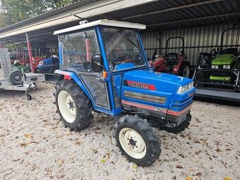 Malotraktor Iseki TA267 s vyhřívanou kabinou