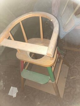 Dětská jídelní stolička retro