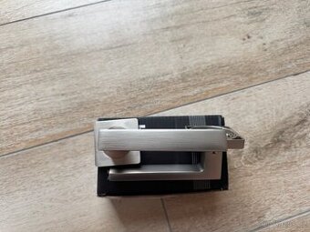 Dveřní kování, nové - 4ks