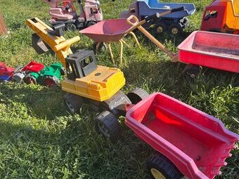 Bagr auto na písek s přívěsem