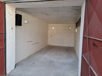 kpt. Nálepky 1977, Pardubice - Nové Jesenčany, Pardubický kr