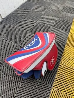 Lapačka a vyrážečka SR