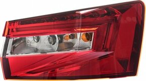 ŠKODA SUPERB III COMBI-ZADNÍ SVĚTLO pravé