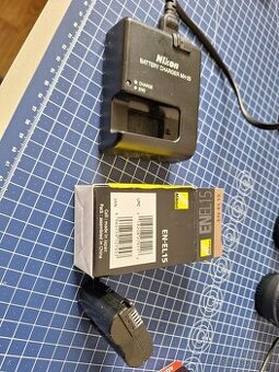 Baterie Nikon EN-EL15 s nabíječkou