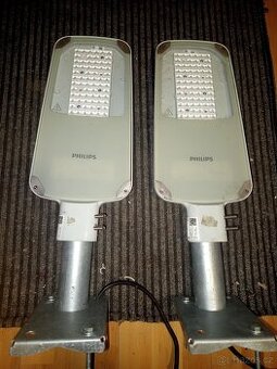 🔥 PHILIPS – profi pouliční LED – 2 ks – funkční – 57W 🔥