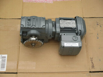 Elektromotor s převodovkou 370W 42ot./1min.