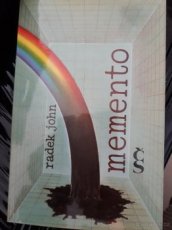 Prodám knihu R.John Memento