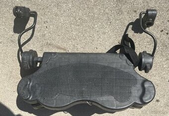 Stupátko ke kočárku