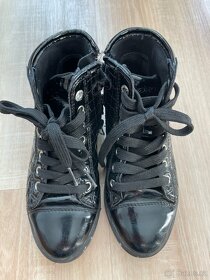 Kotníčkové boty Geox vel. 32