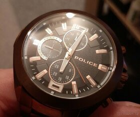Luxusní hodinky ,,POLICE,,