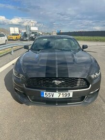 Ford Mustang 3,7 automat