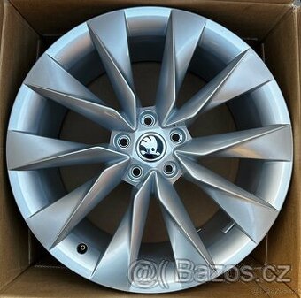 5x112 R19 8J ET45 Škoda Superb