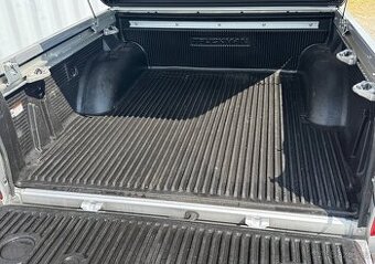 Díly korby / vložka / úchyty / víko Nissan Navara D23