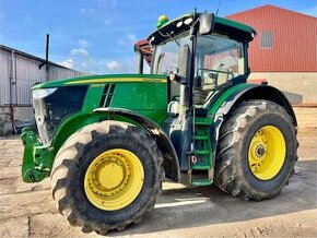 John Deere 7250R