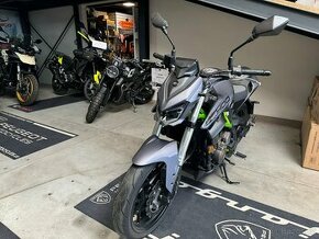 QJMOTOR SRK 400 - DEMO