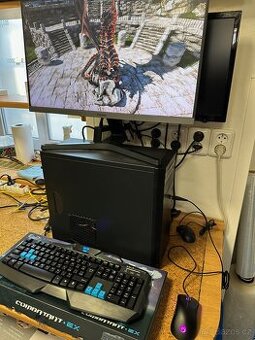 Herní počítač Ryzen/16GB DDR4, SSD, RX570 4GB