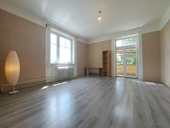Pronájem bytu s lodžií 2+1 Husovice 70m2, nájem 16.000,- Kč