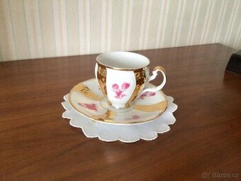 Karlovarský porcelán šapo