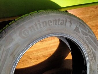 Letní pneu Continental 215/65 R17 V XL, DOT 2921