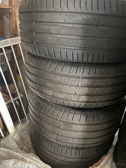 Pireli Cinturato P7 245/45 275/40 R18