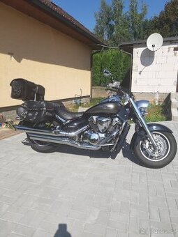 Suzuki Intruder C1800